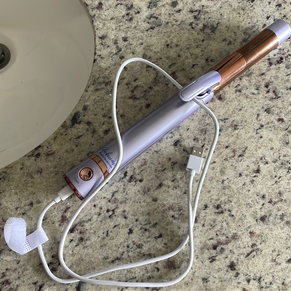 Conair Unbound Cordless Titanium Curling Iron